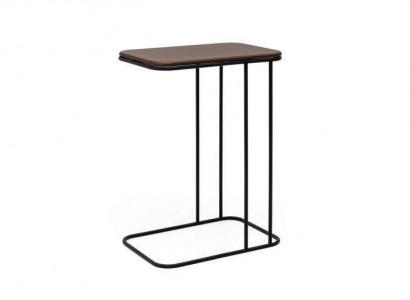 Modern side table in timeless design - practical and stylish